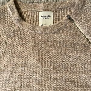 Abercrombie Taupe sweater Small